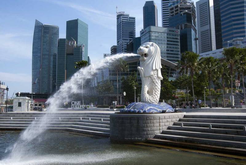 6 Tourist Attractions in Singapore?
