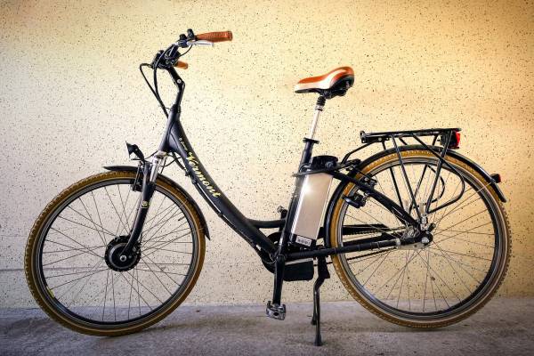 Why Switch To An Electric Bike?