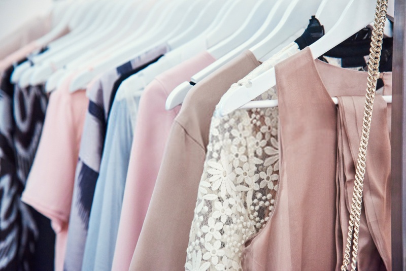 The Ultimate Guide to Selecting Dresses for Your Customer in Summer!