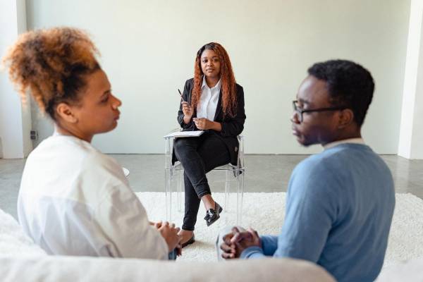 What To Ask Your Therapist During Couples Counseling